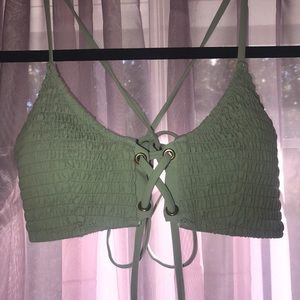 🌴 SPRING'S AROUND THE CORNER 🌴 Olive Bikini Top